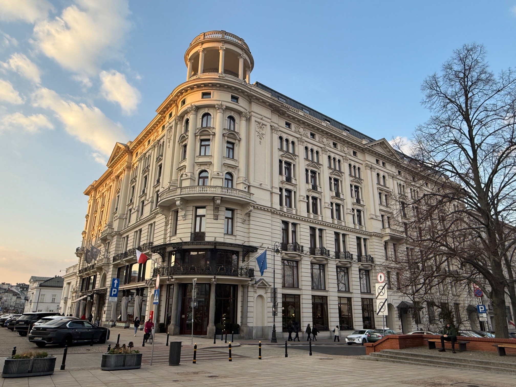 Zoom in  - The photo shows the hotel Bristol in Warsaw – the venue of the High level meeting